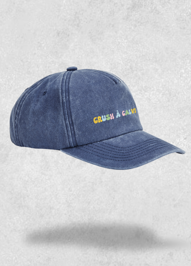 Crush cap in Calvi washed blue jeans